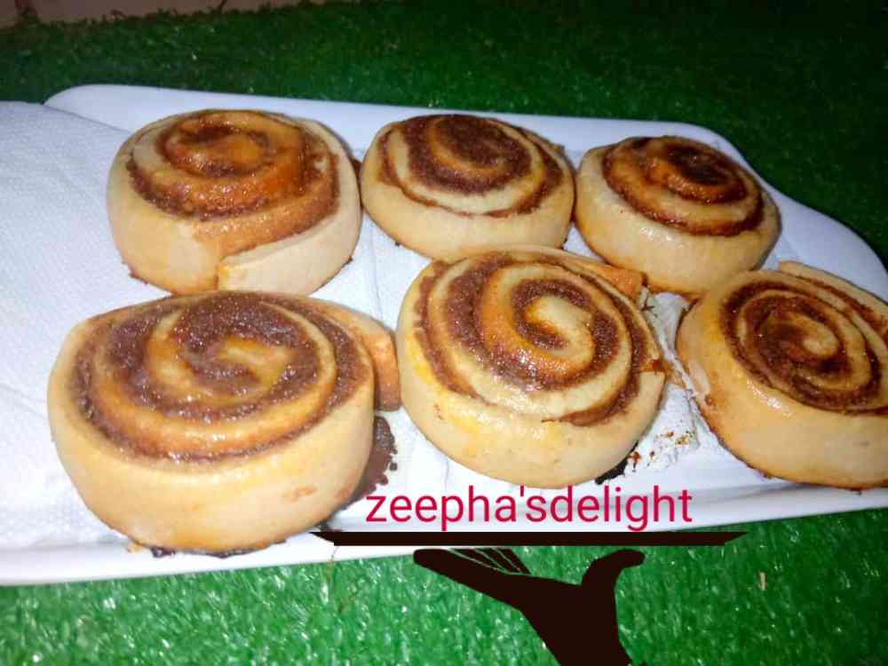 Zeepha cakes and chops