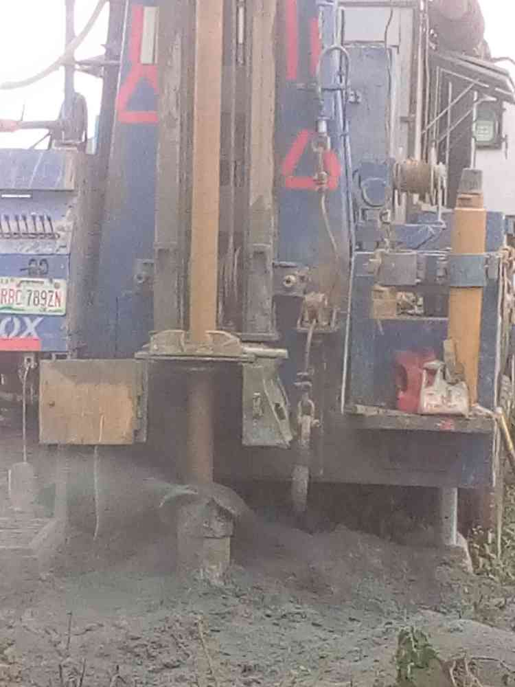 Borehole drilling picture