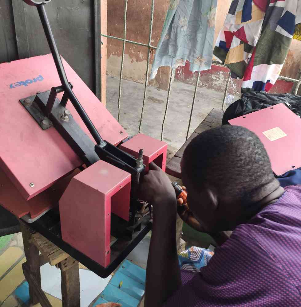 We repair faulty Stoning Machine in Lagos