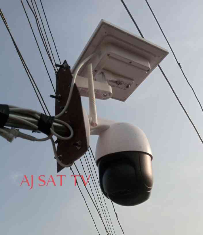 Professional CCTV CAMERAS (WIRED & WIRELESS) INSTALLER picture