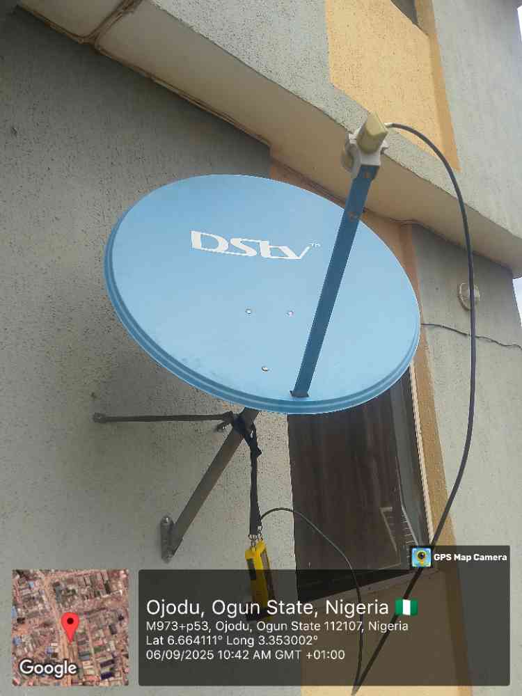 DStv AlagboleAndOgunlowo Office picture