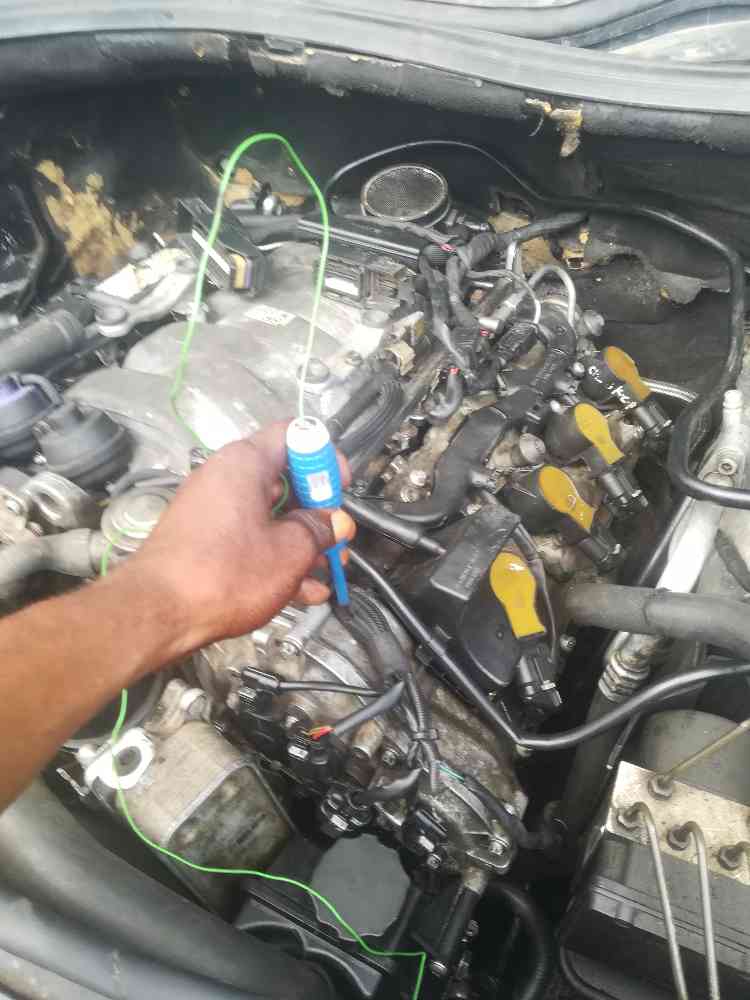 Mercedes Benz Electrical engineering