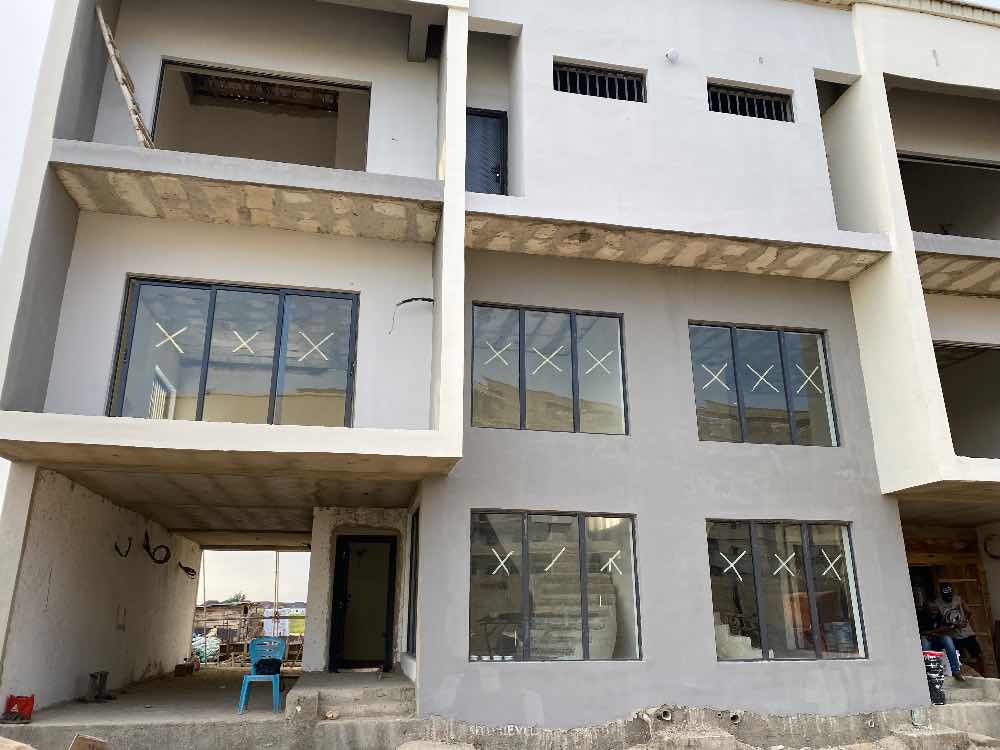 ZeeLux Aluminium Fabricator