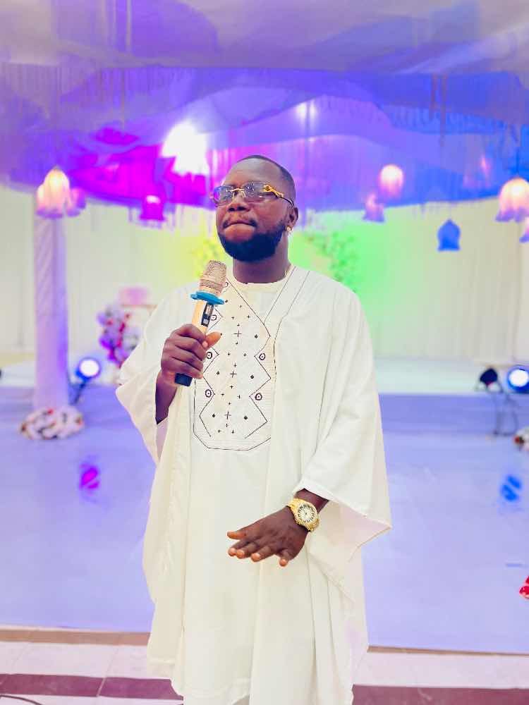 Classic and Professional Mc & Comedian