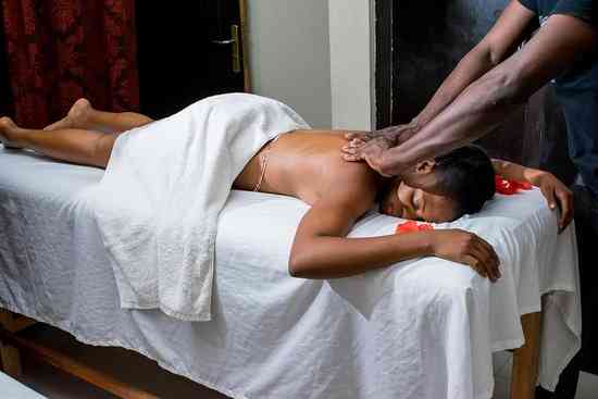 Glovic mobile massage premium service