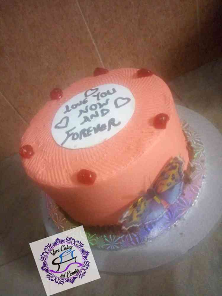 Irre cakes and events