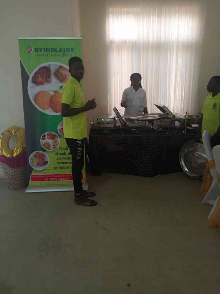 Oyinolajoy catering picture